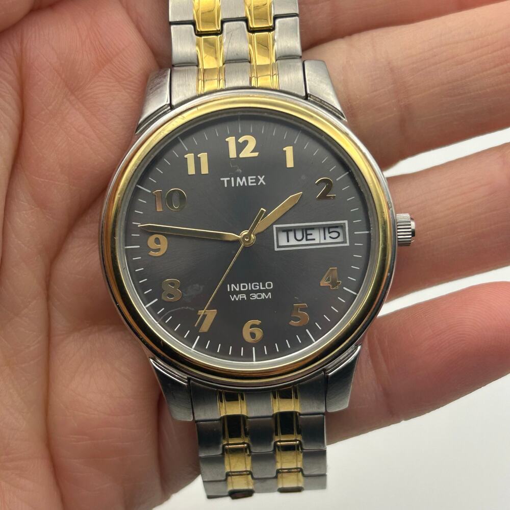 Timex Silver Gold Men’s Watch Date Display Working New Battery - Picture 7 of 8